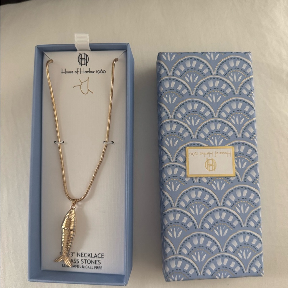 NWT House of Harlow 1960 Gold Fish Necklace